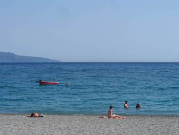 Οι φύλακες άγγελοι των λουόμενων (φωτογραφίες)