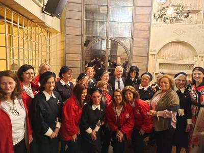 Στην Καλαμάτα ο Πρόεδρος του Ελληνικού Ερυθρού Σταυρού Dr. Αν. Αυγερινός - Στην κοπή της πίτας του Περιφερειακού Τμήματος (Βίντεο+φωτο)