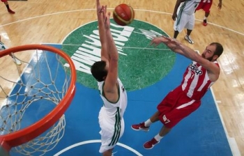 Πρώτα &quot;καθαρίζουν&quot;, μετά στοχεύουν