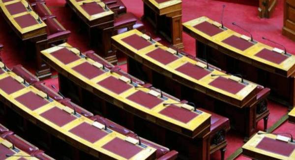 9 περιφερειακοί σύμβουλοι Πελοποννήσου υποψήφιοι βουλευτές