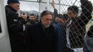 Focus: Ο Πανούσης απειλεί να στείλει στην Ευρώπη 300.000 μετανάστες
