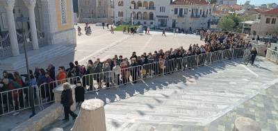 Πλήθος προσκυνητών στην Καλαμάτα για την Υπαπαντή