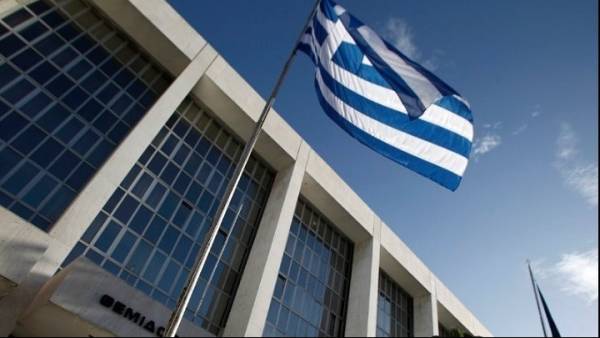 Την αναβάθμιση της έρευνας για όλες τις υποθέσεις αθλητικής βίας και διαφθοράς θα ζητήσουν σήμερα Γ. Οικονόμου και Γ. Βρούτσης