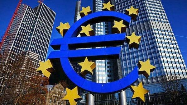 Εurostat: Στο 5,3% ο πληθωρισμός στην ευρωζώνη τον Ιούλιο - Στο 3,4% στην Ελλάδα