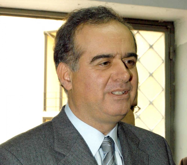 Γιάννης Λαμπρόπουλος βουλευτής ΝΔ: Επανεκλέγεται, λέει, γιατί δεν είναι ψεύτης και λαμόγιο