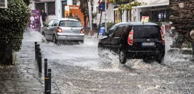 Κακοκαιρία “Atena”: Οι 4 περιοχές που θα πληγούν μέχρι το πρωί της Τρίτης – 112 στη Δυτική Ελλάδα (βίντεο)