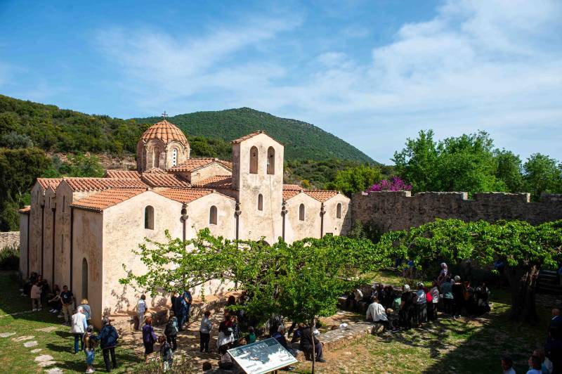 Εσπερινός για τη Μεταμόρφωση του Σωτήρος στο Ανδρομονάστηρο