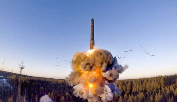 Η Τουρκία προχώρησε σε δεύτερη εκτόξευση βαλλιστικού πυραύλου (βίντεο)