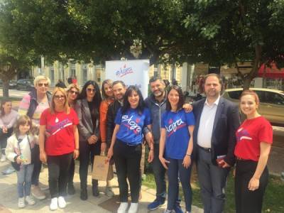 Επίσκεψη στο bazaar της “Φλόγας” από τον συνδυασμό «Συνοικούμε - για την Κοινότητα Καλαμάτας»