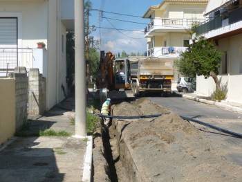 &quot;Ράβε ξήλωνε&quot; στους δρόμους του Κορδία