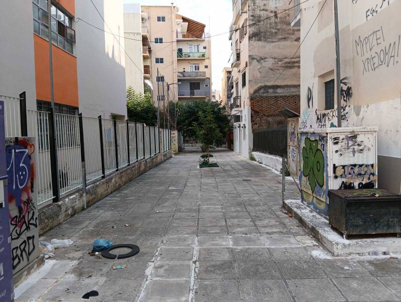 Πρέπει να καθαρίζεται