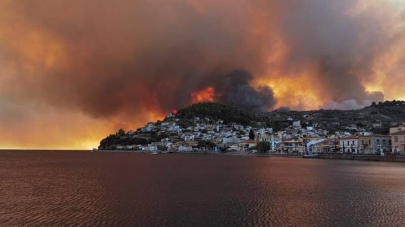 Εύβοια: Καλά στην υγεία του ο πυροσβέστης που τραυματίστηκε στη Λίμνη
