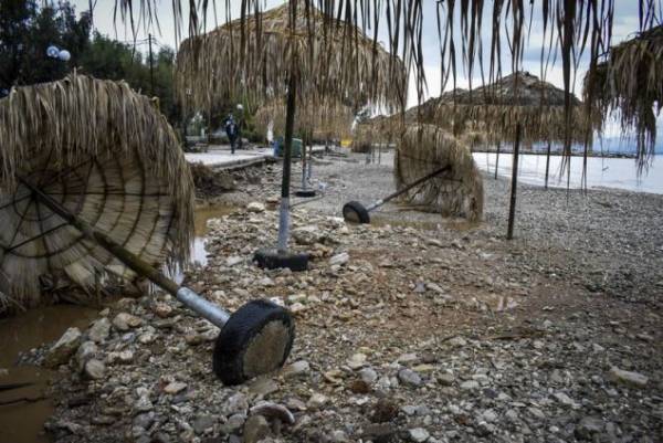 Εικόνες καταστροφής στην Αργολίδα από το πέρασμα του κυκλώνα (φωτο)