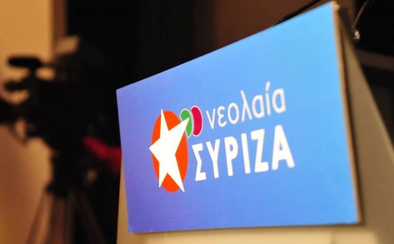 Καλαμάτα: Η Νεολαία ΣΥΡΙΖΑ παρουσιάζει τις θέσεις του κόμματος για την εκπαίδευση