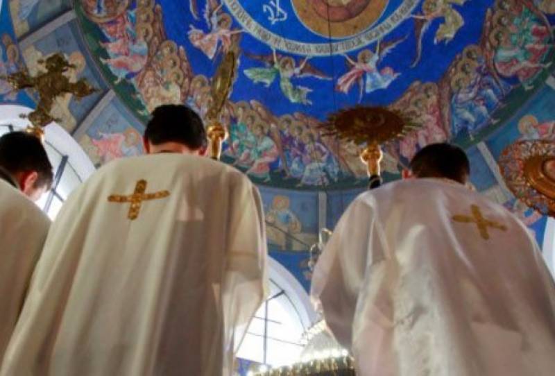 Σχισματική εκκλησία Σκοπίων: «Το όνομα της εκκλησίας και της χώρας να παραμείνει Μακεδονία»