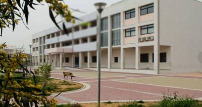 Βιβλιοθήκη και πλήθος δράσεων στο 10ο Δημοτικό Καλαμάτας