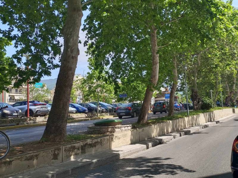 Από εταιρεία του αναδόχου η εκμετάλλευση των πάρκινγκ στον Νέδοντα - Με αντιδράσεις η απόφαση στη Δημοτική Επιτροπή