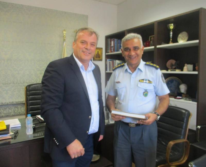 Στο δήμαρχο Πύλου - Νέστορος ο διευθυντής Αστυνομίας Μεσσηνίας