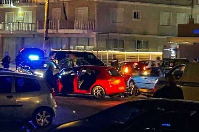 Καλαμάτα: Σοβαρό τροχαίο με τραυματισμό και εγκατάλειψη στην οδό Αθηνών