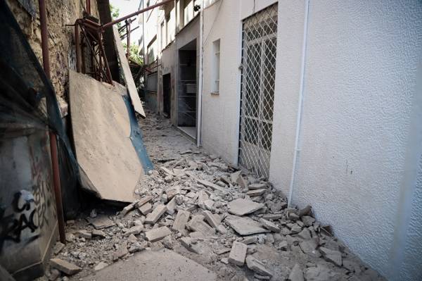 Πάνω από 2000 οι δηλώσεις ζημιών από τον σεισμό στις ασφαλιστικές εταιρείες