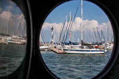 Αυξημένη η επιβατική κίνηση στο λιμάνι του Πειραιά
