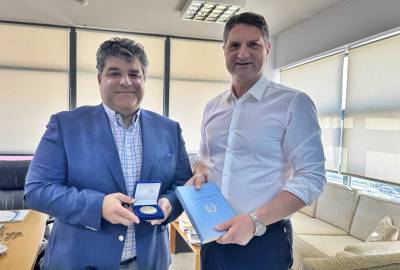 Επίσκεψη Βλαχάκη σε Αθανασόπουλο