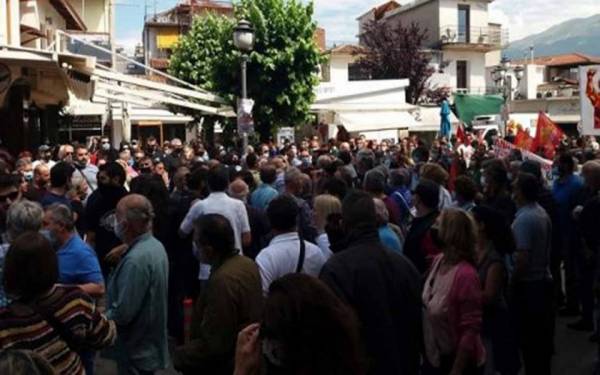 Απεργία: Συμπλοκές στα Ιωάννινα - Χτυπήματα δέχθηκε πρώην βουλευτής του ΣΥΡΙΖΑ (Βίντεο)