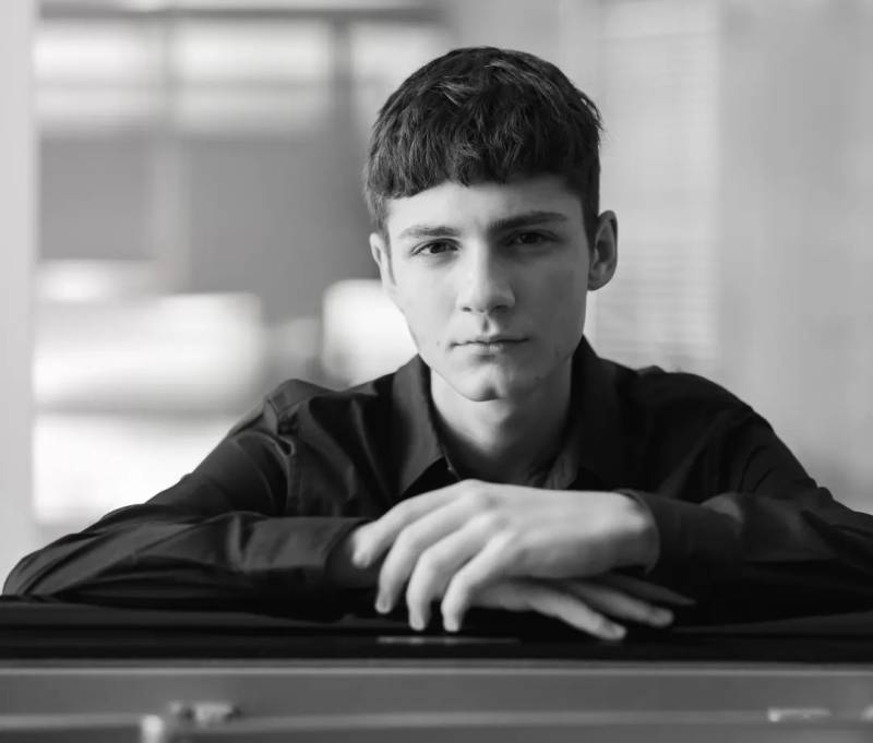 Ο Χρ. Θεριανός στην “Ε” για το γκαλά της Παρασκευής: “Ξεχωριστή στιγμή η εμφάνισή μου με την Κρατική Ορχήστρα Αθηνών"