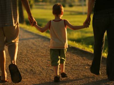 Το ΣτΕ είπε «ναι» στον γάμο και στην υιοθεσία παιδιών από ομόφυλα ζευγάρια