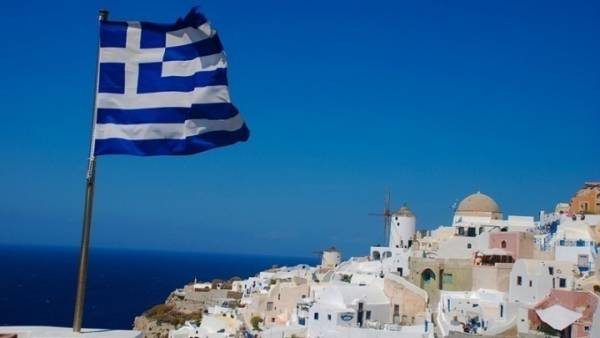 Ρέτσος: Πλώρη για πάνω από 18,2 δισ. ευρώ βάζει φέτος ο ελληνικός τουρισμός