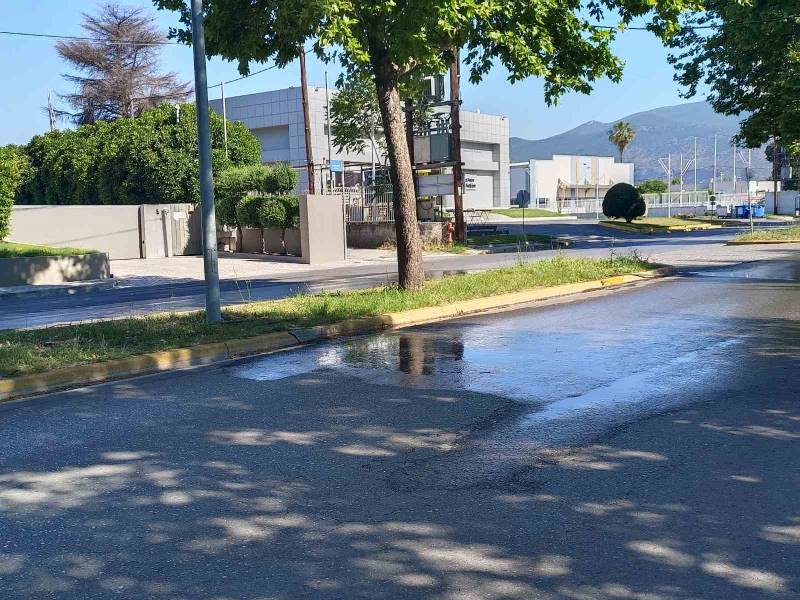 Σπατάλη πόρων και ζητήματα ασφάλειας