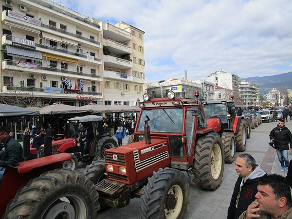 Μετά τις ενημερωτικές εκδηλώσεις των αγροτών: Κατεβαίνουν τα τρακτέρ σε Καλαμάτα - Κυπαρισσία