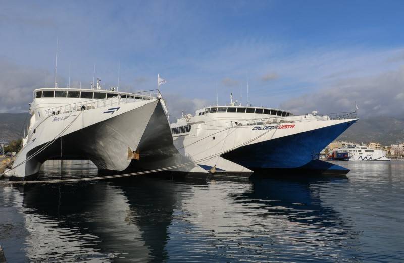 Στην Καλαμάτα 3 σκάφη της εταιρείας του Μάριου Ηλιόπουλου 