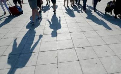 Υπνοβατώντας προς τη νέα κρίση