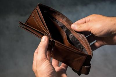 Η φτώχεια τροφοδοτεί το τέρας του λαϊκισμού