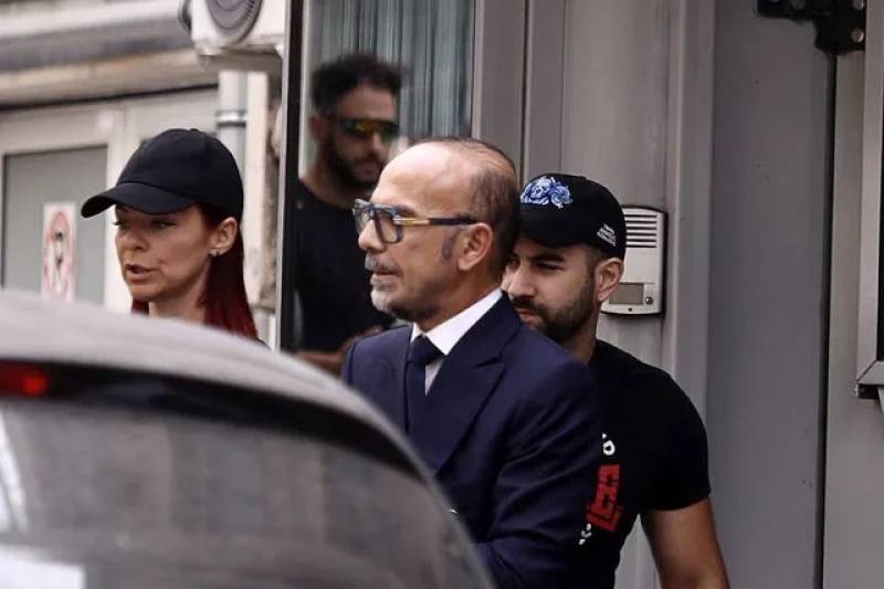 Υπόθεση Μαζωνάκη: Νέο υπόμνημα από τον 58χρονο γιατρό – “Αδειάζει” τη σύζυγό του (βίντεο)
