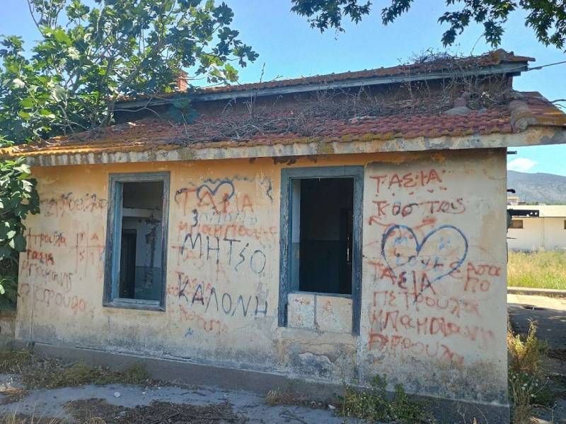 Το πολιτικό κιτς των αντισυστημικών