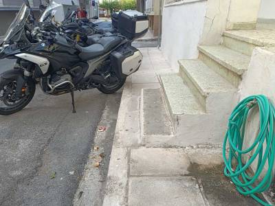 Η πραγματικότητα εκτός κέντρου