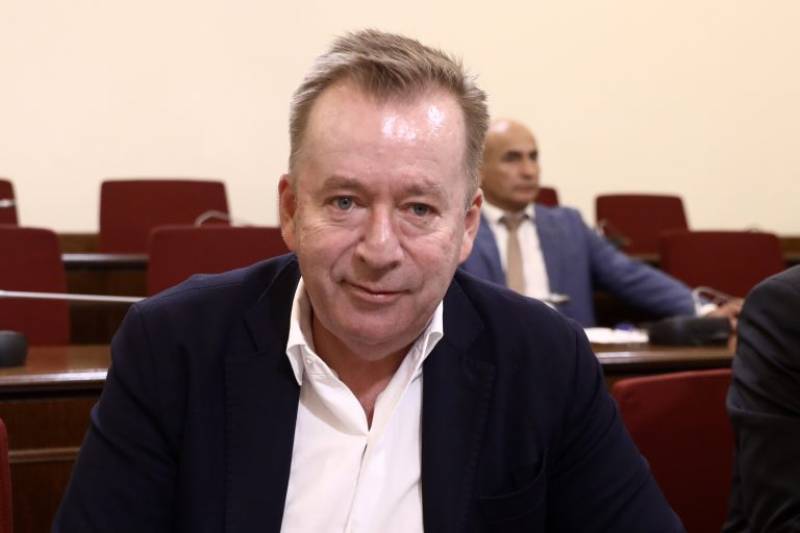 ΣΥΡΙΖΑ: Παραιτήθηκε από βουλευτής ο Β. Κόκκαλης