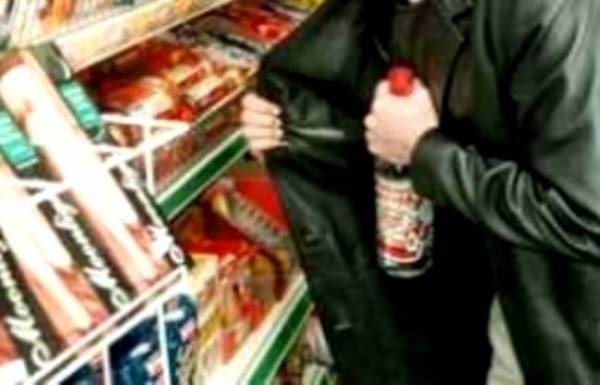 Εξιχνιάστηκε η κλοπή σε σούπερ μάρκετ στην Αρεόπολη