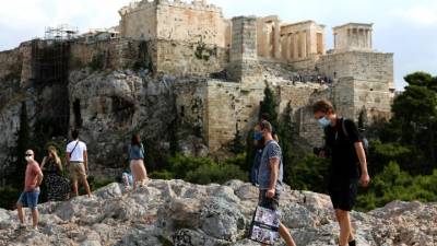 Χωρίς περιορισμό στη νυχτερινή κυκλοφορία από σήμερα- Σταματούν τα self-test οι πλήρως εμβολιασμένοι εργαζόμενοι