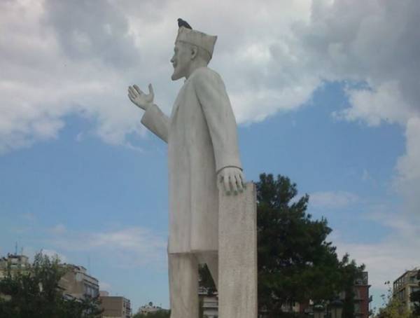 Θεσσαλονίκη: Βεβήλωσαν το άγαλμα του Ελευθερίου Βενιζέλου