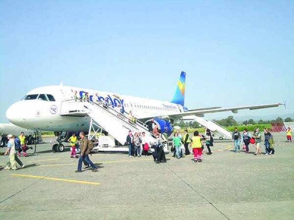 Αεροδρόμιο Καλαμάτας: Τουριστική σεζόν μέχρι τον Οκτώβριο με πτήσεις από την Ευρώπη