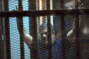 Σε ισόβια καταδικάστηκε ο πρώην πρόεδρος της Αιγύπτου Μοχάμεντ Μόρσι