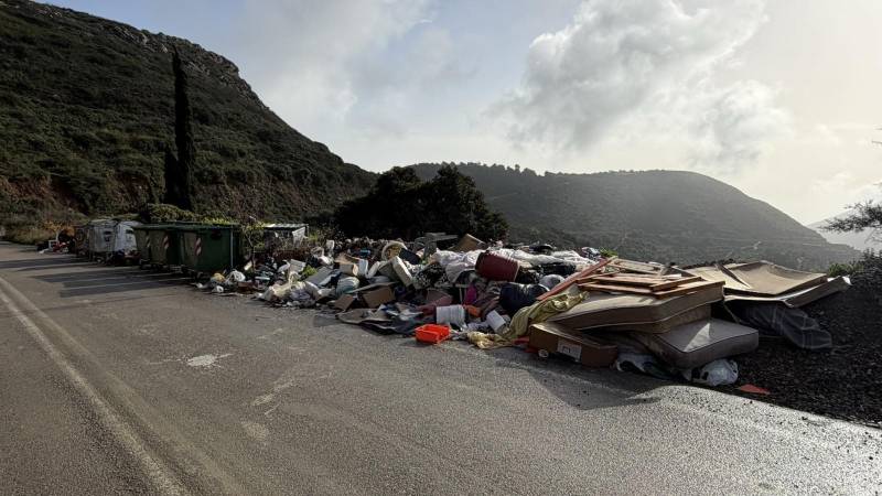 Δήμος Πύλου - Νέστορος: Παράνομη χωματερή καταγγέλλει ο Κανάκης