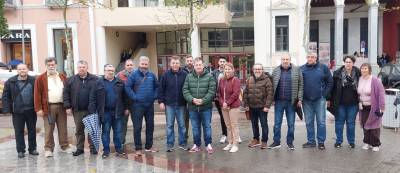 Συγκέντρωση διαμαρτυρίας φωτογράφων στην Καλαμάτα