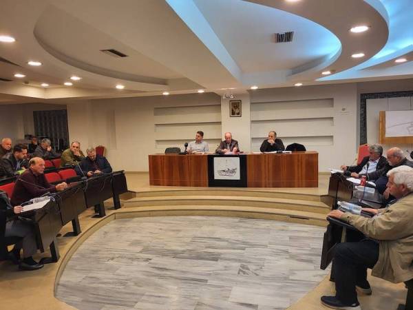 Δήμος Μεσσήνης: Αποχώρηση μειοψηφίας για εφαρμογή απόφασης ΣτΕ