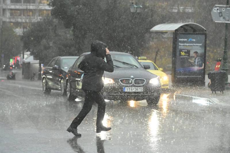 Εκτακτο δελτίο από την ΕΜΥ: 48ωρη κακοκαιρία (βίντεο)