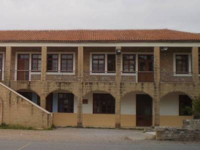 Ζητούν αντικατάσταση στέγης στο Γυμνάσιο - Λύκειο Καρδαμύλης Κοζομπόλη και Κωνσταντινέας
