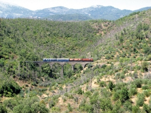 Ο γύρος της Πελοποννήσου με τρένο σε τέσσερις ημέρες